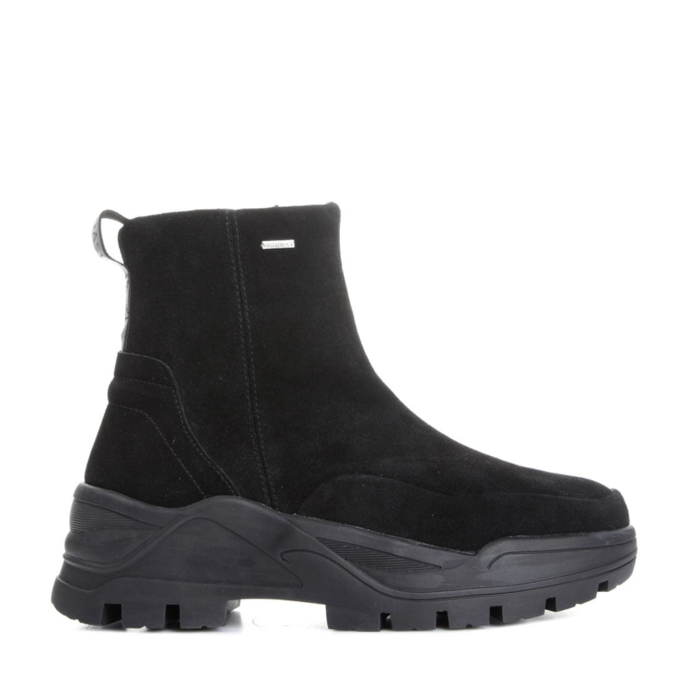Raindrop Boots