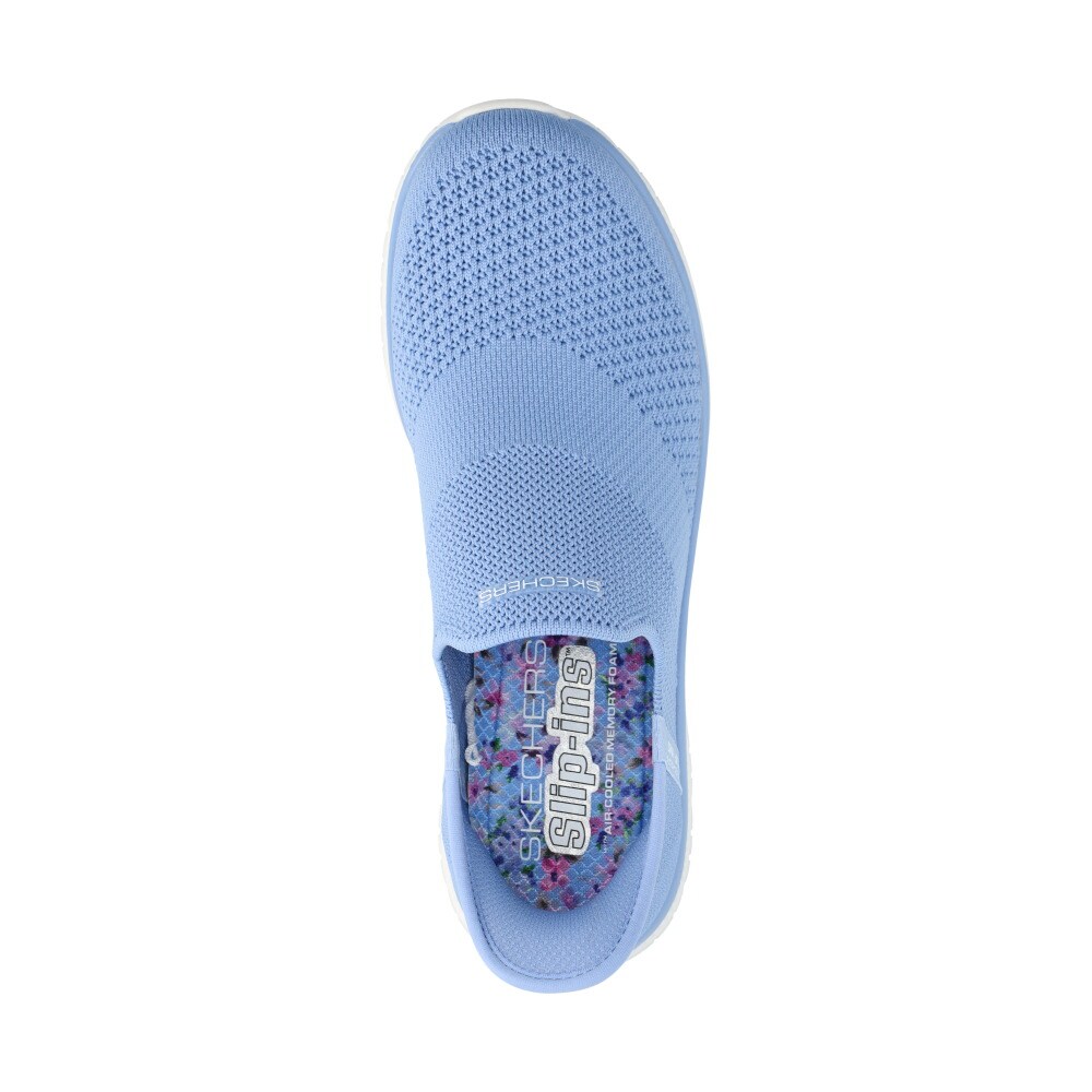Virtue Sleek Sneakers