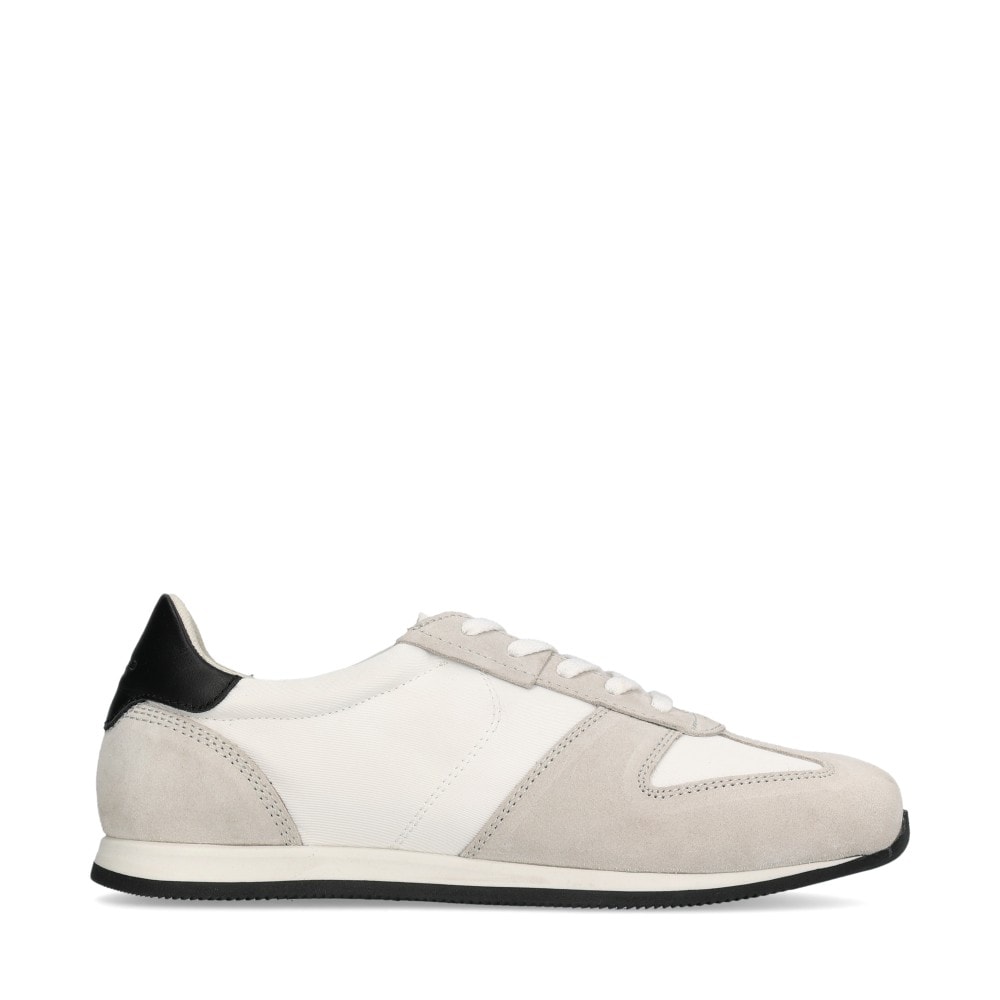 Yasmin Sneakers