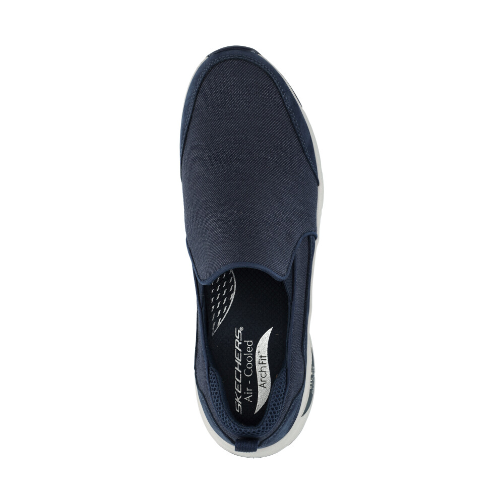 Arch Fit Slip-on Sneakers